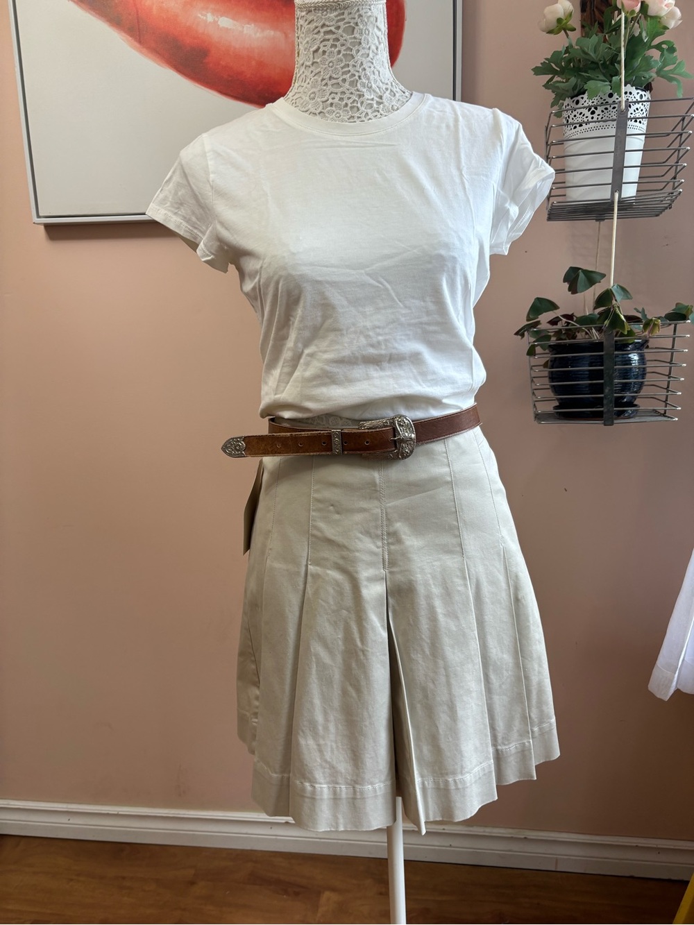 Vintage Cream A-Line Pleated Skirt